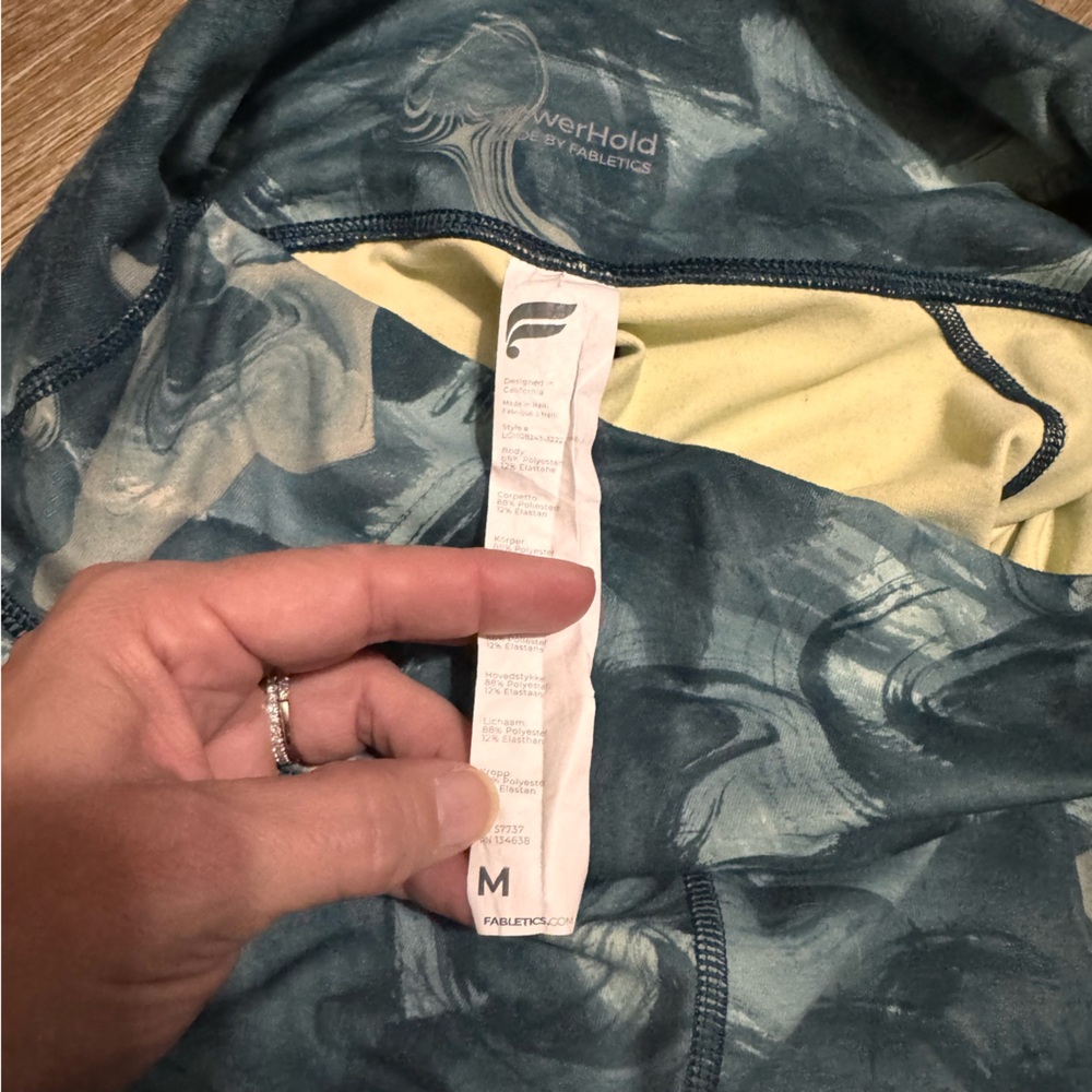 Fabletics Define PowerHold® High-Waisted 7/8 Legging - Picture 6 of 6